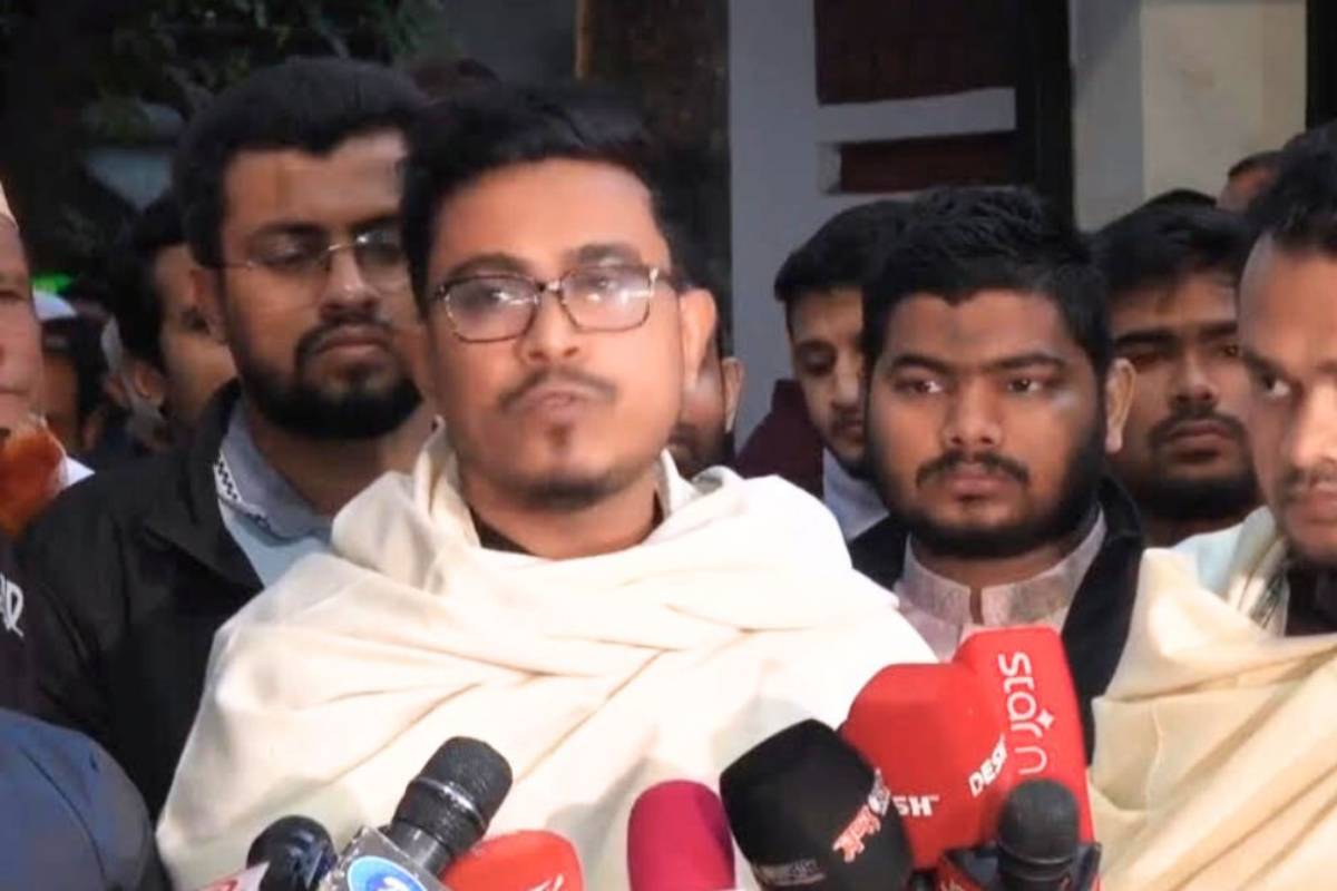 বিভাজনের সুযোগ নিয়ে ফ্যাসিস্টরা ষড়যন্ত্র করছে: ভিপি সাদিক