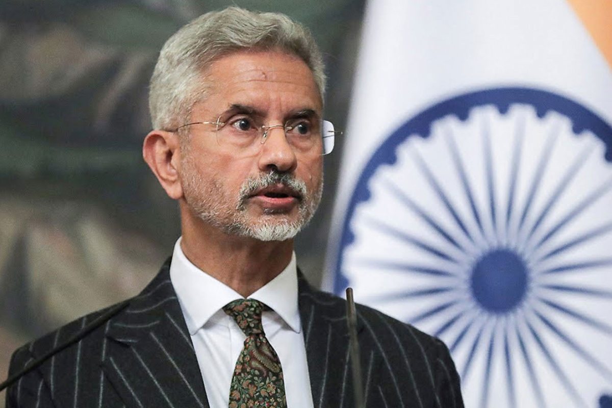 ঢাকায় করমর্দনের পরই পাকিস্তানকে ‘খারাপ প্রতিবেশী’ বললেন জয়শঙ্কর