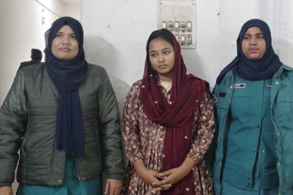 চাঁদাবাজি মামলায় দুই দিনের রিমান্ডে সুরভী