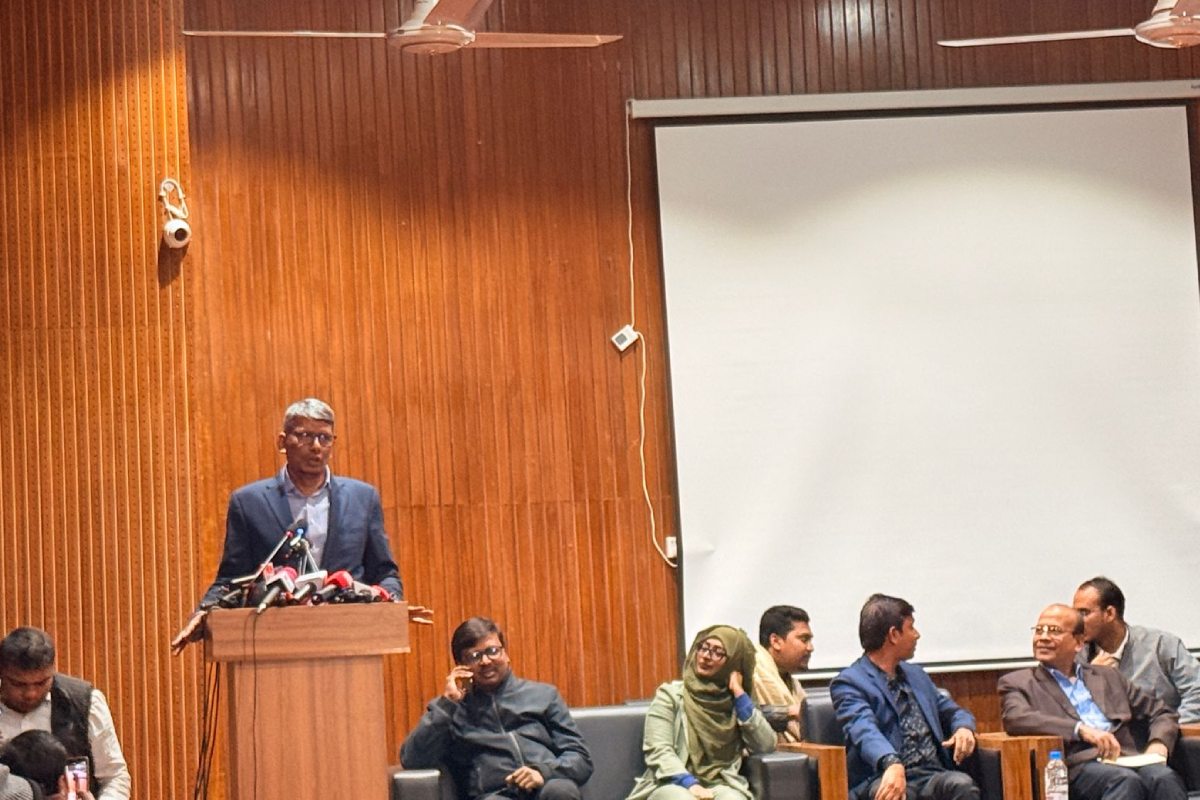 ইলেকশন ইঞ্জিনিয়ারিং প্রতিরোধে ডাকসুর বিশেষ সেমিনার