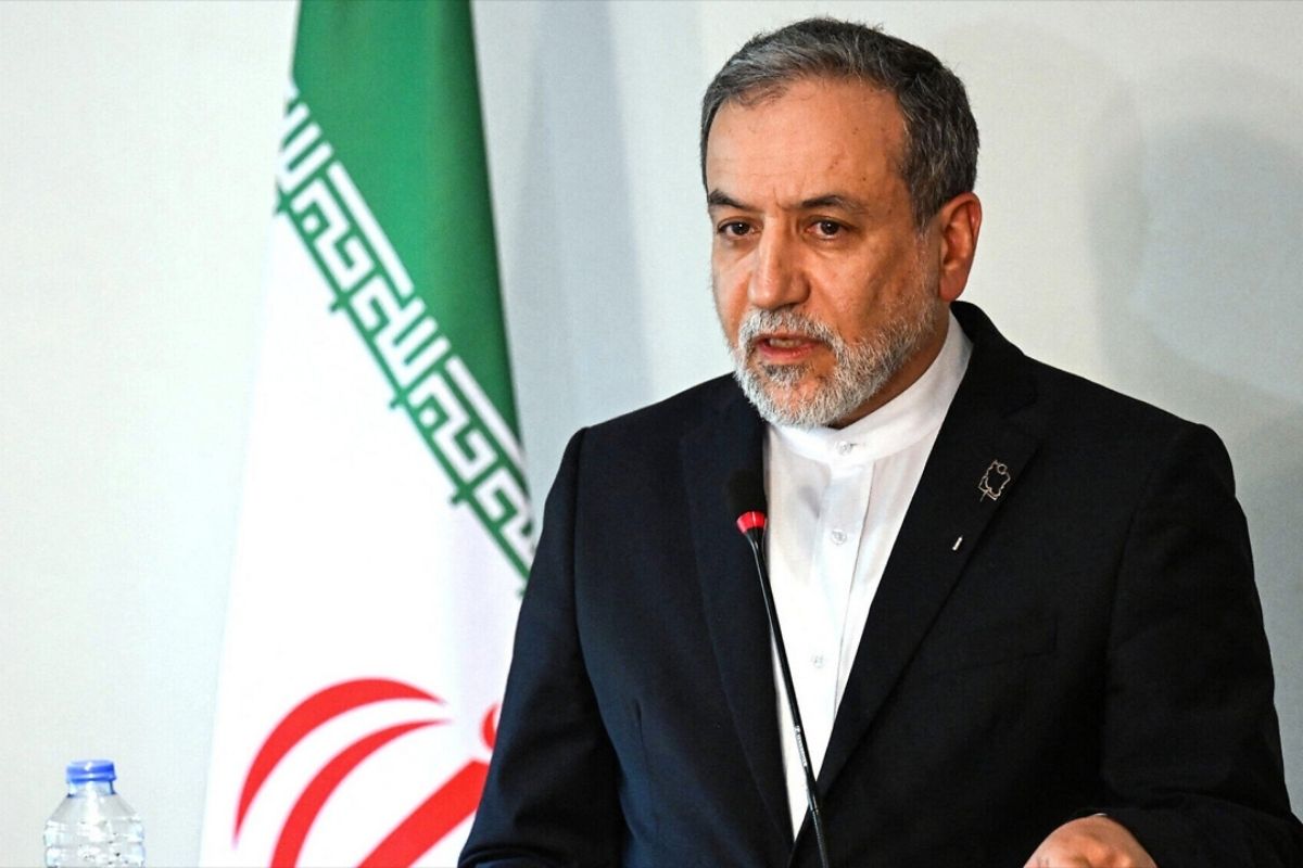 ‘যুক্তরাষ্ট্র যুদ্ধ চাপালে ইরান প্রস্তুত’