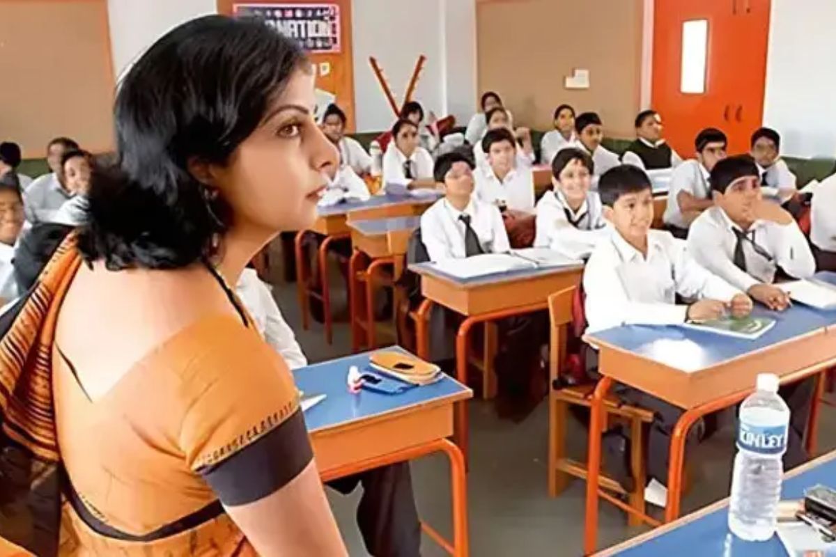 স্কুল-কলেজে প্রধান শিক্ষক নিয়োগে যুক্ত হলো আইসিটি