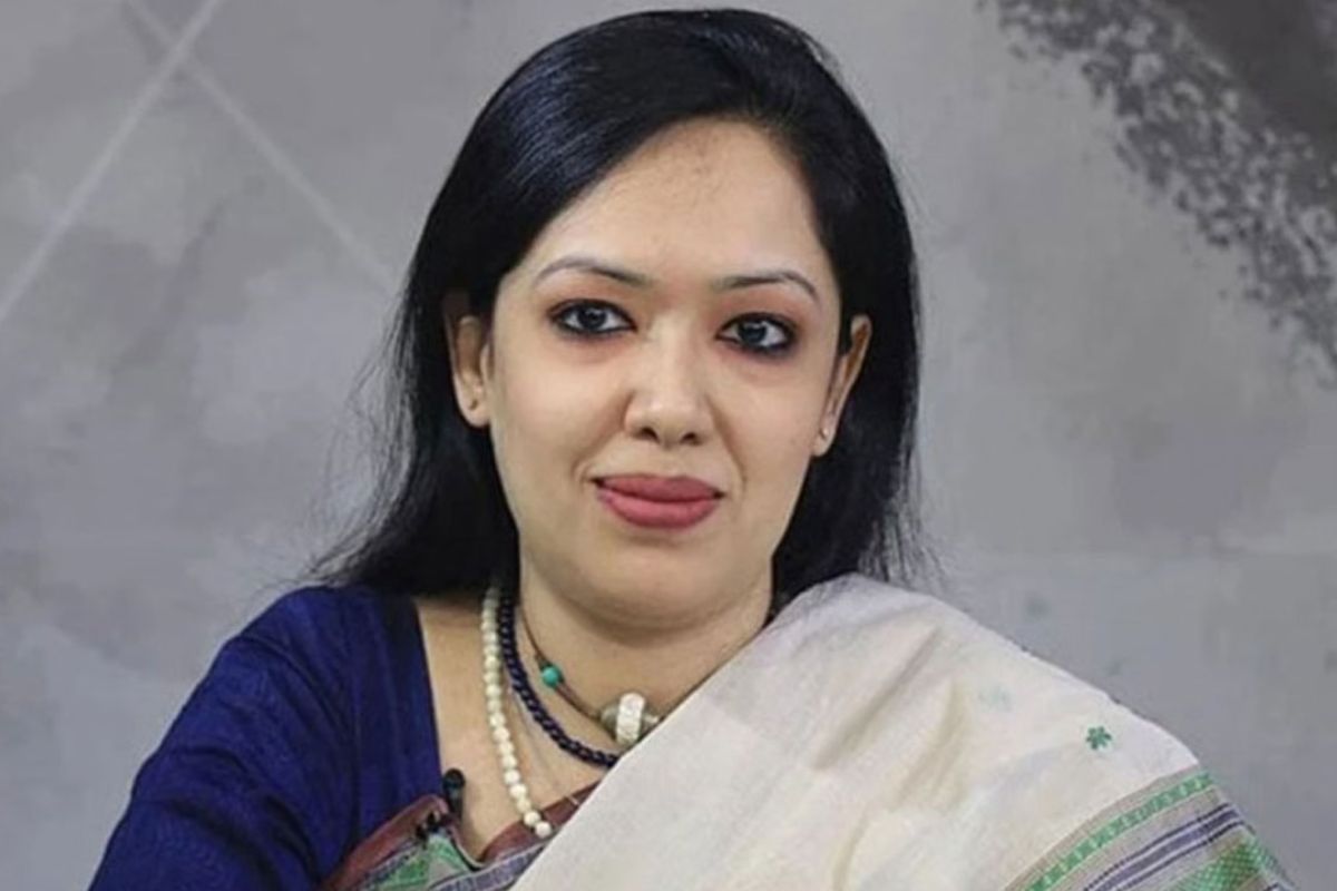 বিএনপির ২ নেতার বিরুদ্ধে মানহানির অভিযোগ রুমিন ফারহানার
