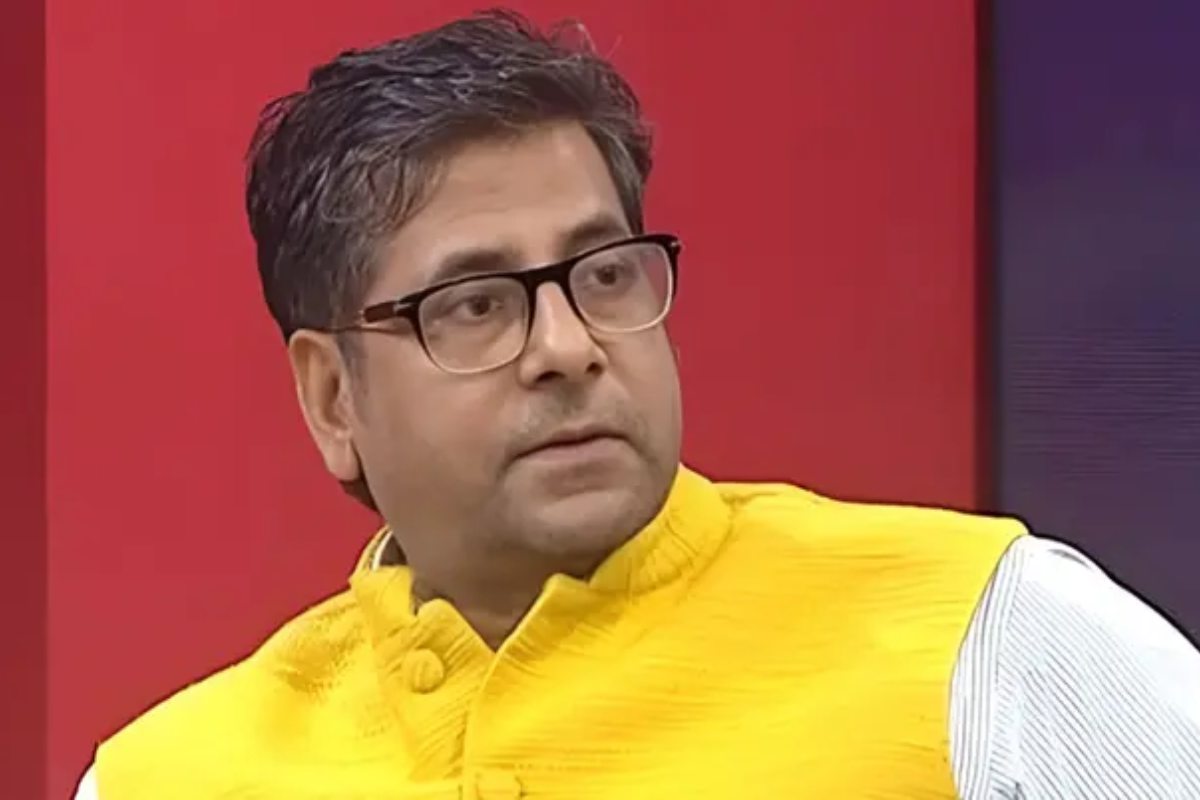 মানি লন্ডারিং অভিযোগে তদন্তের মুখে সাংবাদিক আনিস আলমগীর