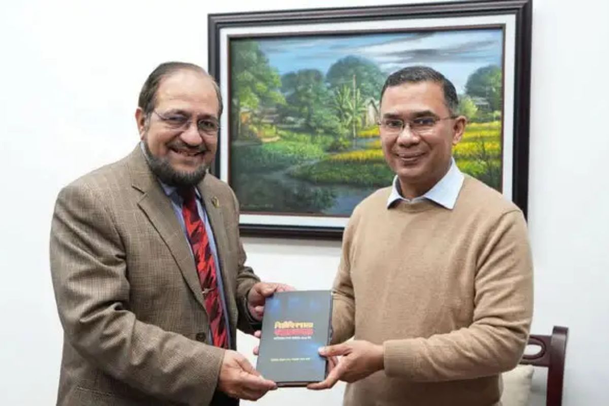 তারেক রহমানের সঙ্গে আব্দুল্লাহিল আমান আযমীর সৌজন্য সাক্ষাৎ