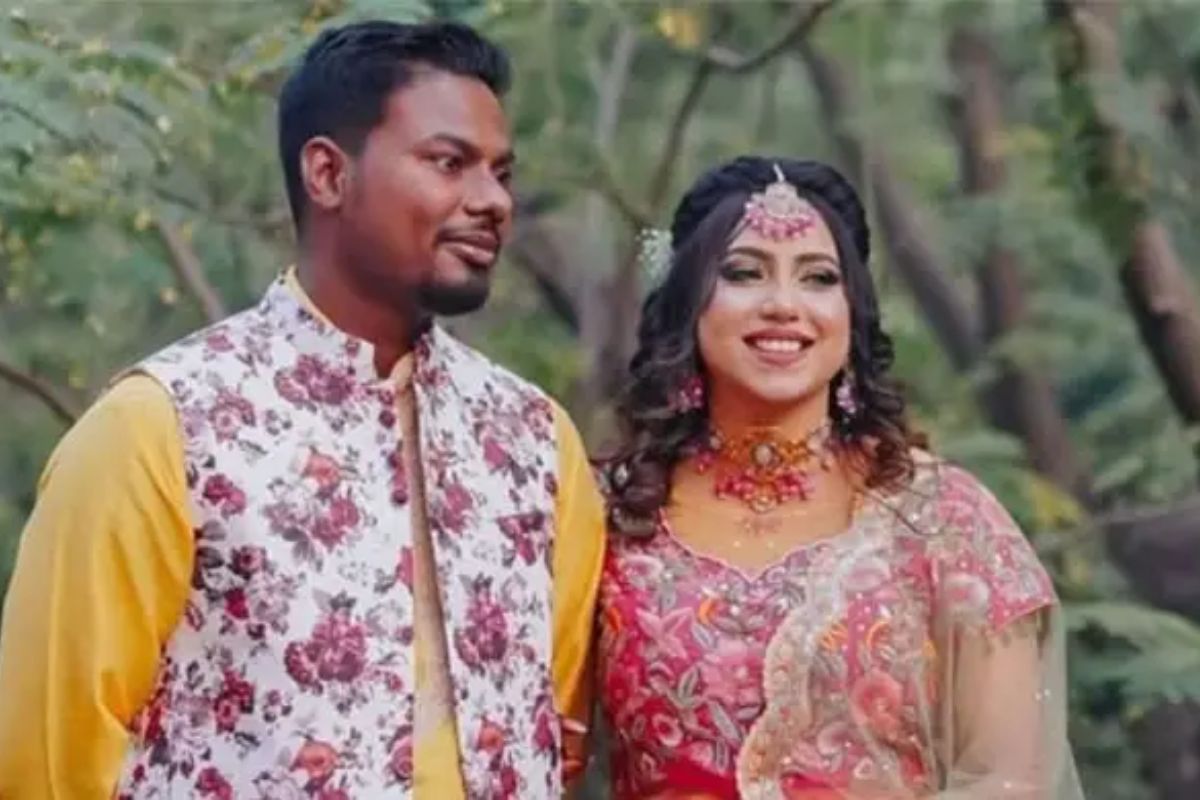 রাফসানের বিয়ের পর নীরবতা ভাঙলেন সাবেক স্ত্রী এশা