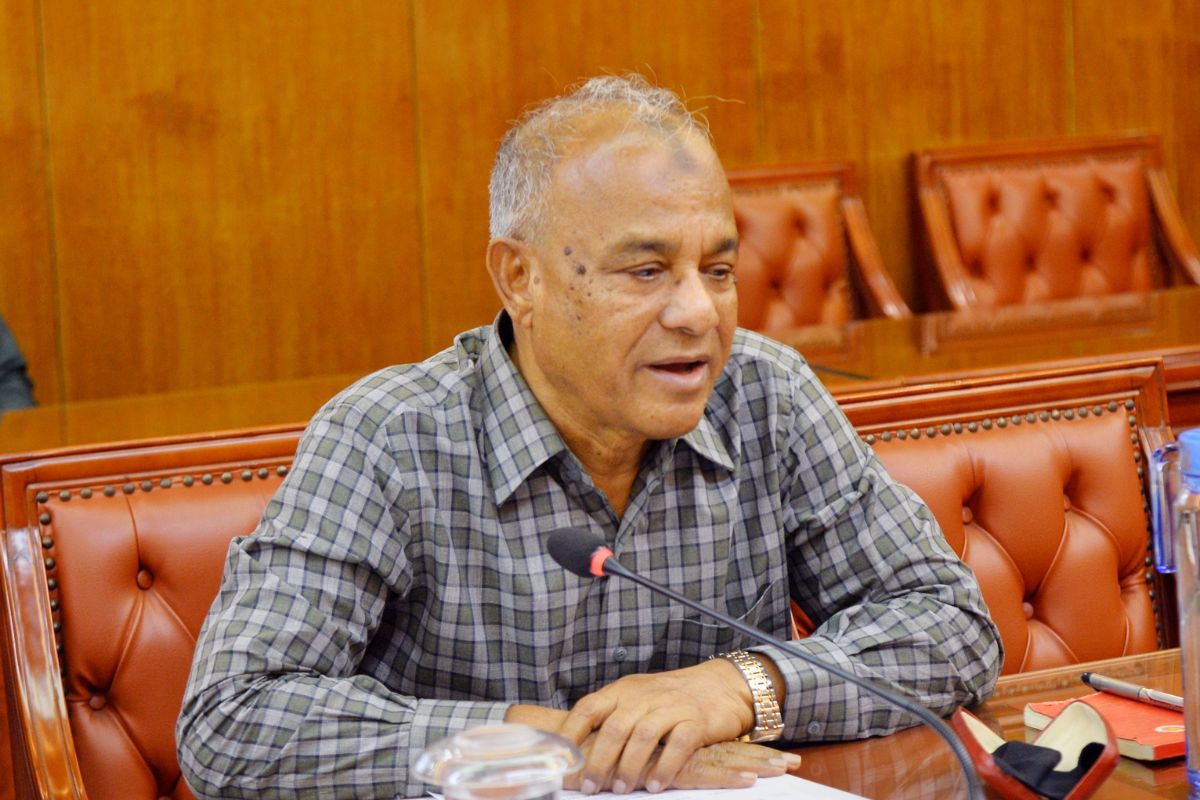 নির্বাচনী নিরাপত্তায় পুলিশ বাহিনী শতভাগ প্রস্তুত: স্বরাষ্ট্র উপদেষ্টা