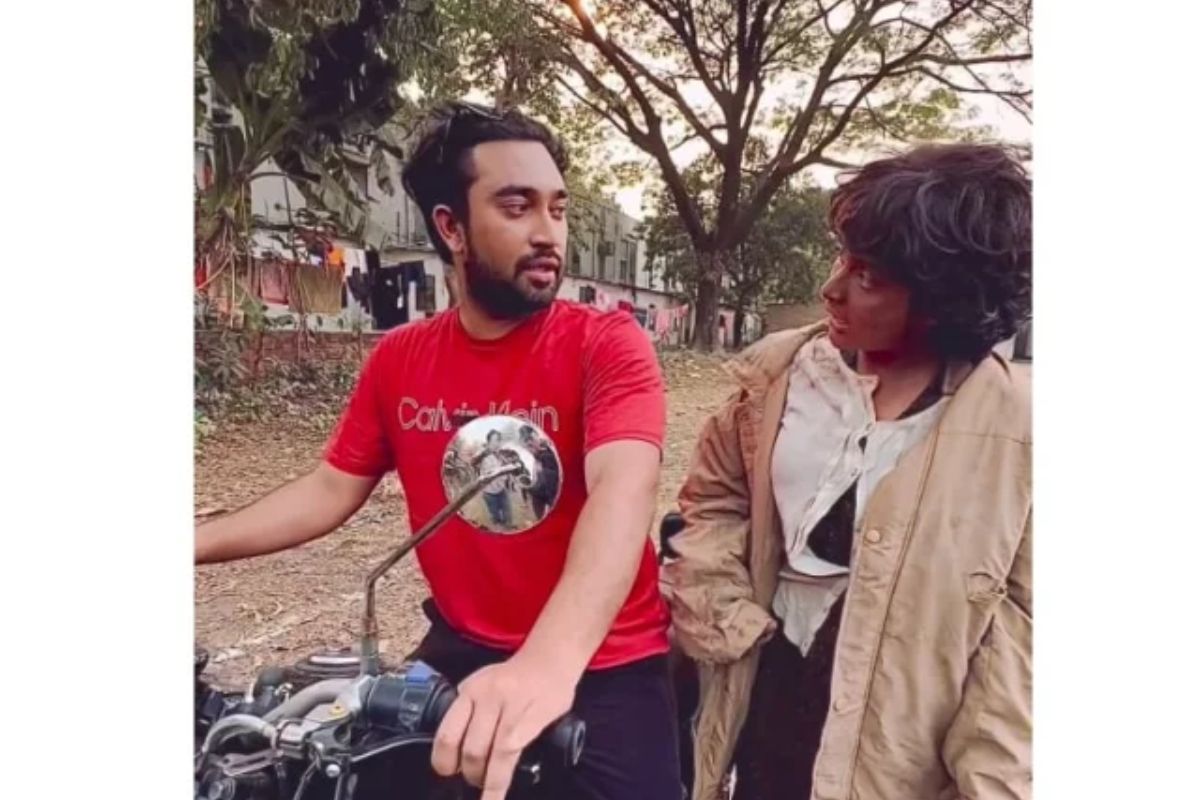 রাস্তাঘাটে জোভানকে তেড়ে এল ‘পাগলী’, ভিডিও ভাইরালের নেপথ্যে কী?