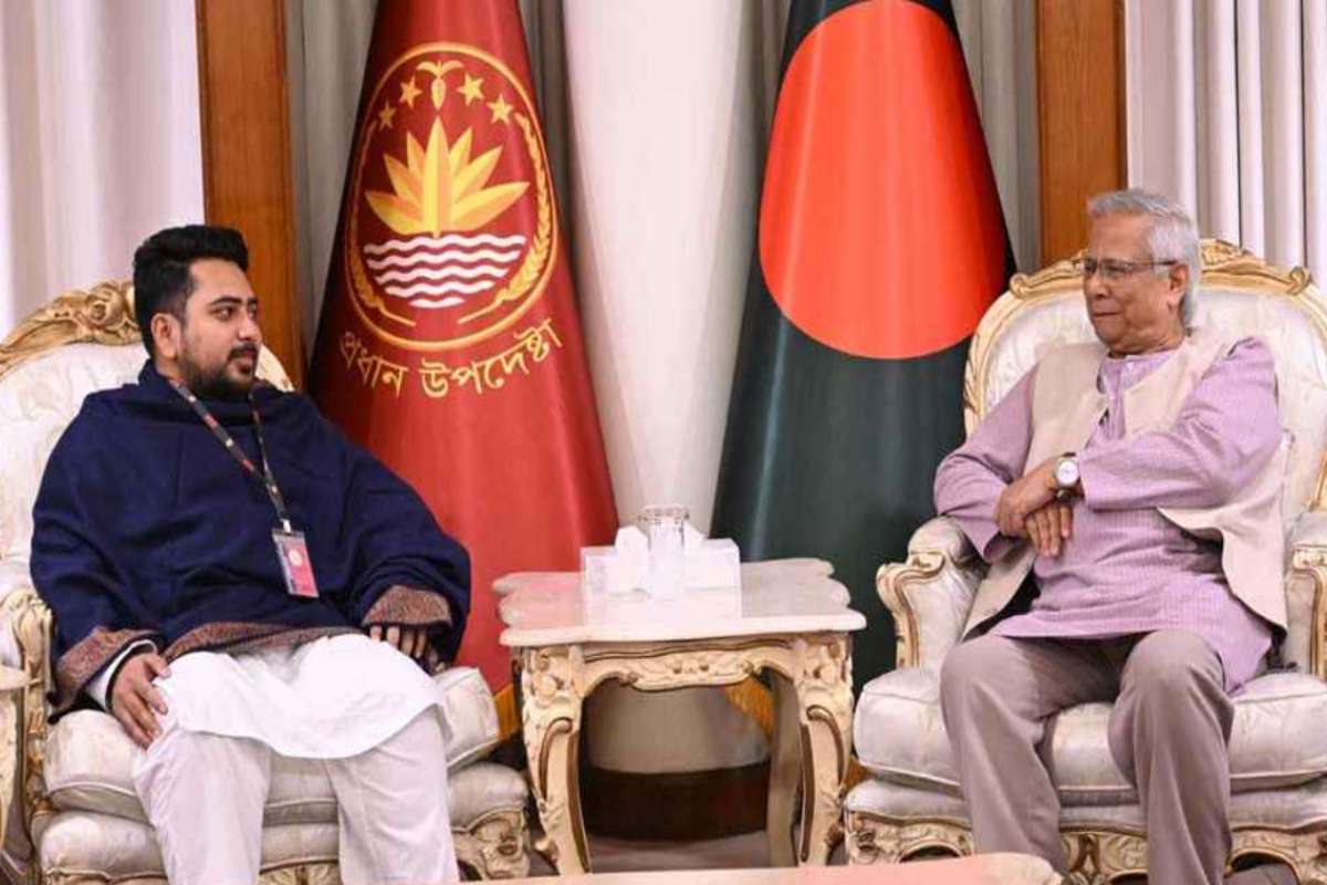 প্রধান উপদেষ্টার সঙ্গে এনসিপির প্রতিনিধি দলের  বৈঠক