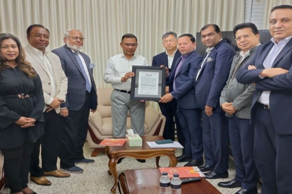 খালেদা জিয়ার অবদান স্মরণে এপিইউবি নেতাদের শোক