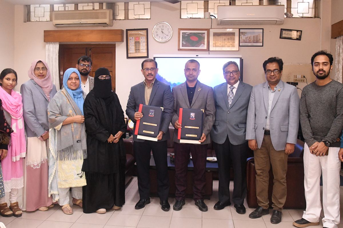 ঢাবি উদ্ভাবিত 'এফএমডি ভ্যাকসিন সিড' এবার বাণিজ্যিক উৎপাদনে