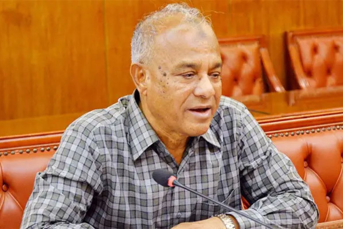 প্রয়োজনে ভোটকেন্দ্রেও প্রবেশ করতে পারবে সশস্ত্র বাহিনী: স্বরাষ্ট্র উপদেষ্টা