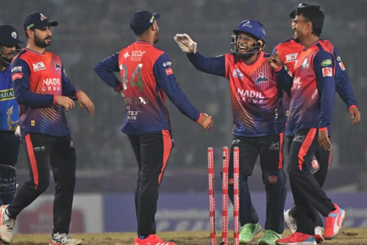 তানজিদের সেঞ্চুরি ও বিনুরার তোপে বিপিএলে দ্বিতীয় শিরোপার স্বাদ পেল রাজশাহী