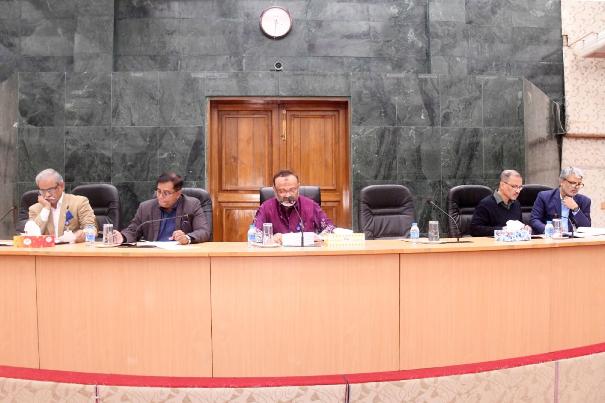 অমর একুশে উদযাপন উপলক্ষ্যে ঢাবির প্রস্তুতি সভা ও কমিটি গঠন