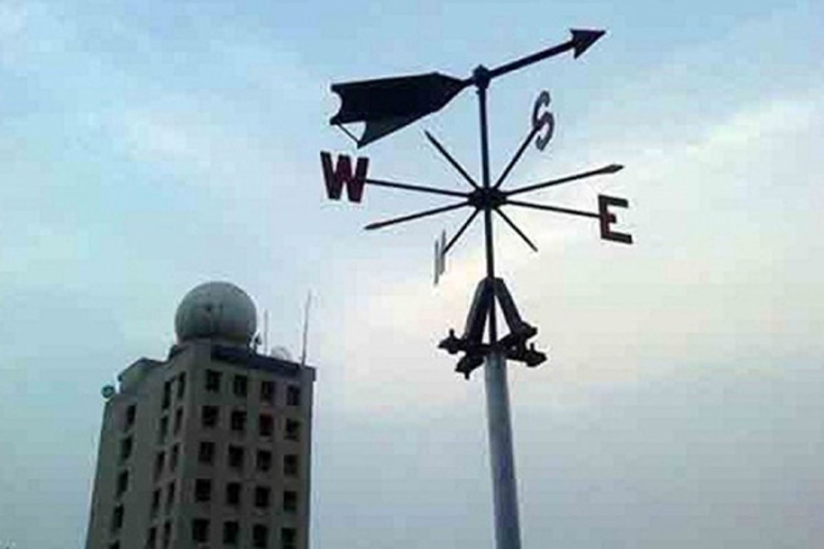 আবহাওয়া: আজ রাতে বাড়তে পারে তাপমাত্রা