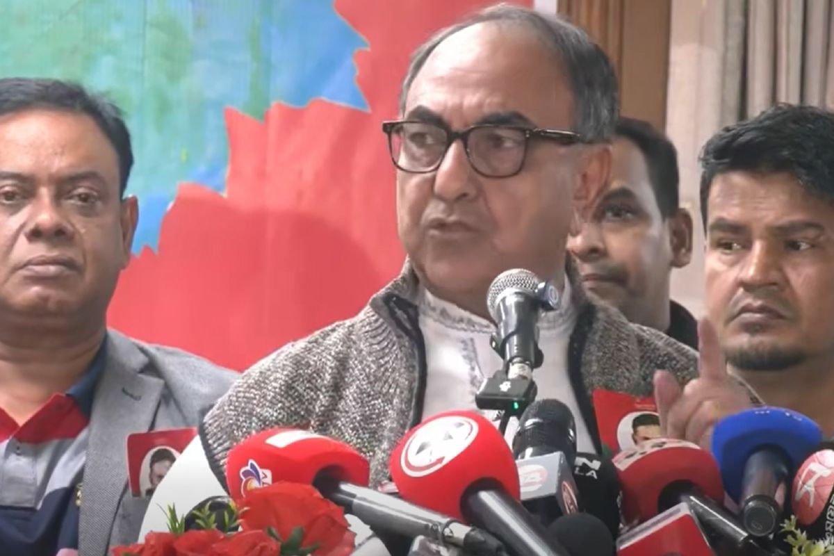 আমার আয় দেখে মাথা ঘুরে পড়ে যাইয়েন না: মির্জা আব্বাস