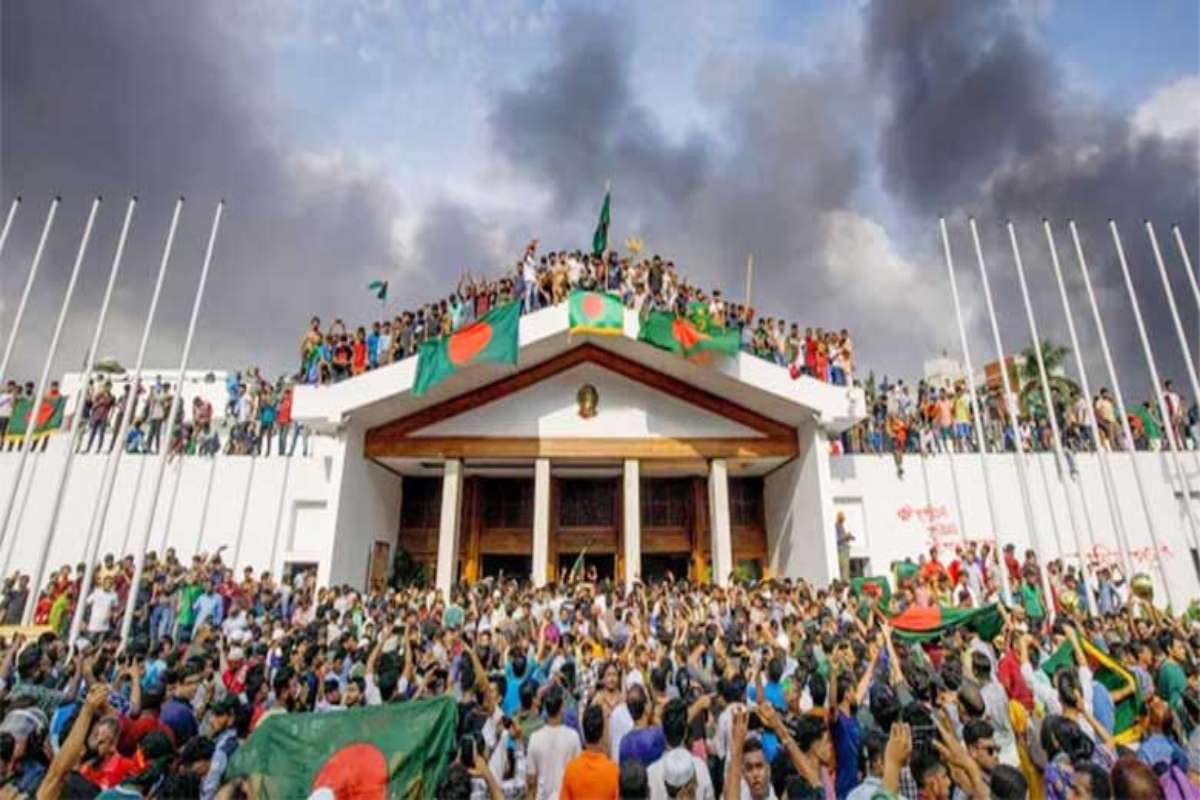 জুলাই গণঅভ্যুত্থানকারীদের সুরক্ষায় রাষ্ট্রপতির অধ্যাদেশ জারি
