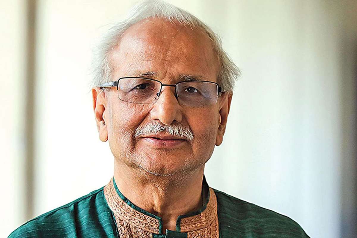 দেশে প্রকৃত গণতন্ত্র প্রতিষ্ঠার সংগ্রাম এখনো চলমান: সুজন সম্পাদক