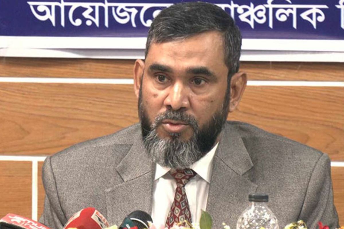 প্রবাসী ভোটে কারচুপির সুযোগ নেই: ইসি সানাউল্লাহ