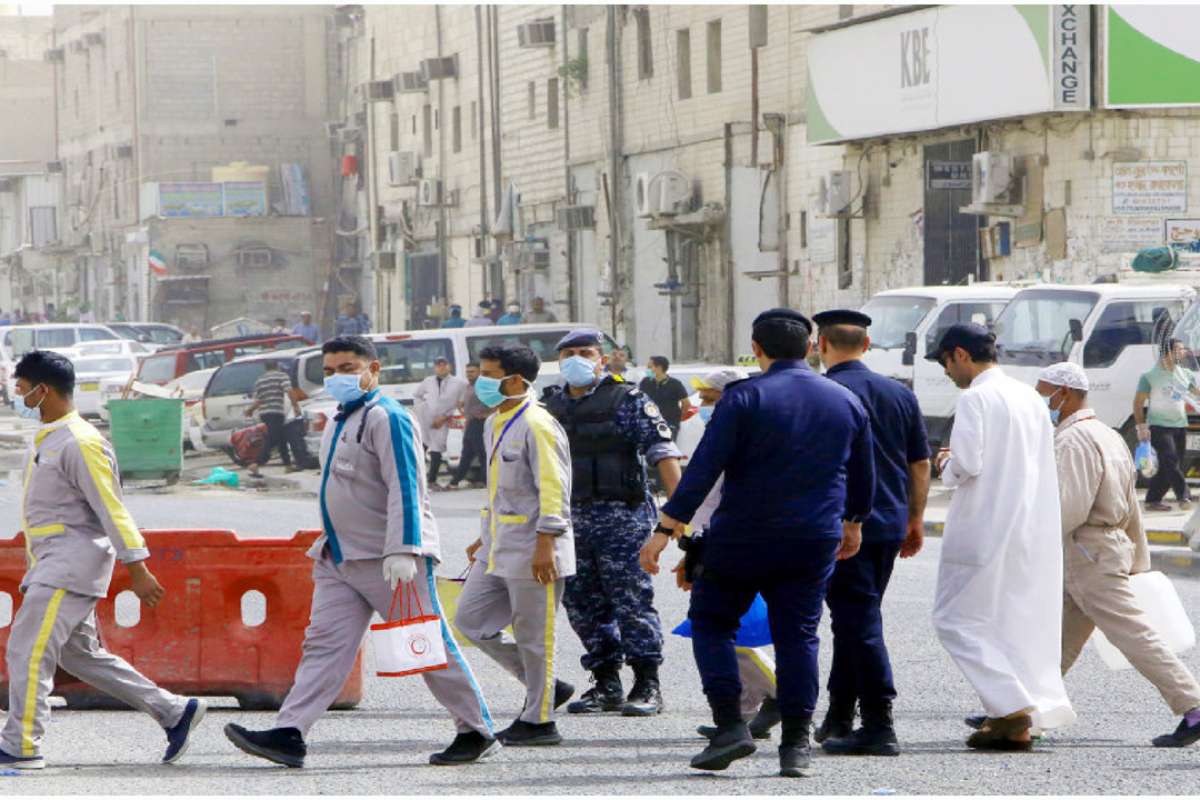 কুয়েতজুড়ে বিশেষ অভিযান, গ্রেপ্তার ৩৫০০