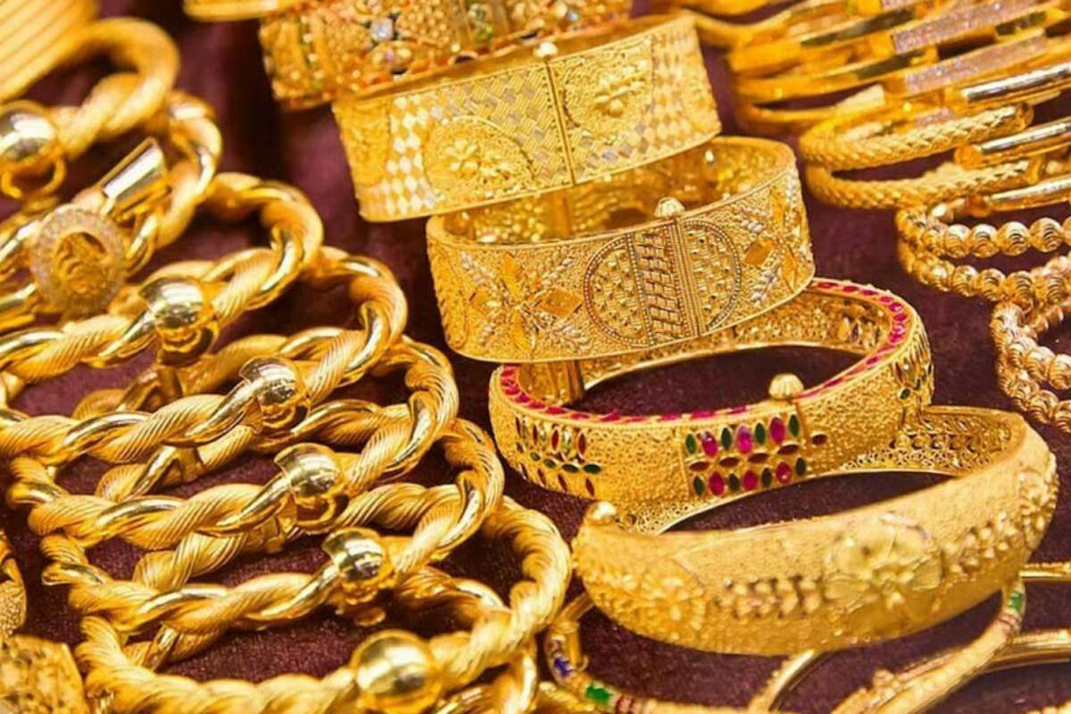 দিনের মধ্যেই সোনার দাম বাড়লো ৭ হাজার টাকা
