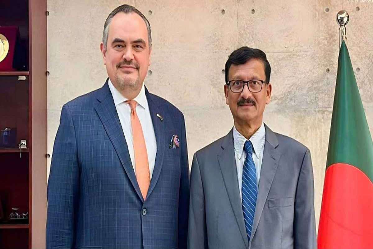 ঢাকা-ওয়াশিংটন সম্পর্ক জোরদারে তৌহিদ-ক্রিস্টেনসেন বৈঠক