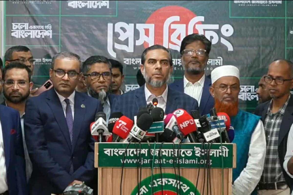 নগদ অর্থ বহন, পরিকল্পিত আটক বলছে জামায়াত