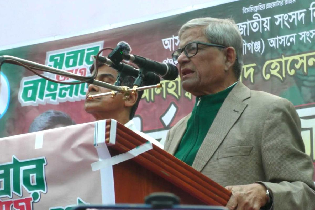 ঠাকুরগাঁও-১ আসনে ৩০ কেন্দ্রের ফলে বড় ব্যবধানে এগিয়ে মির্জা ফখরুল