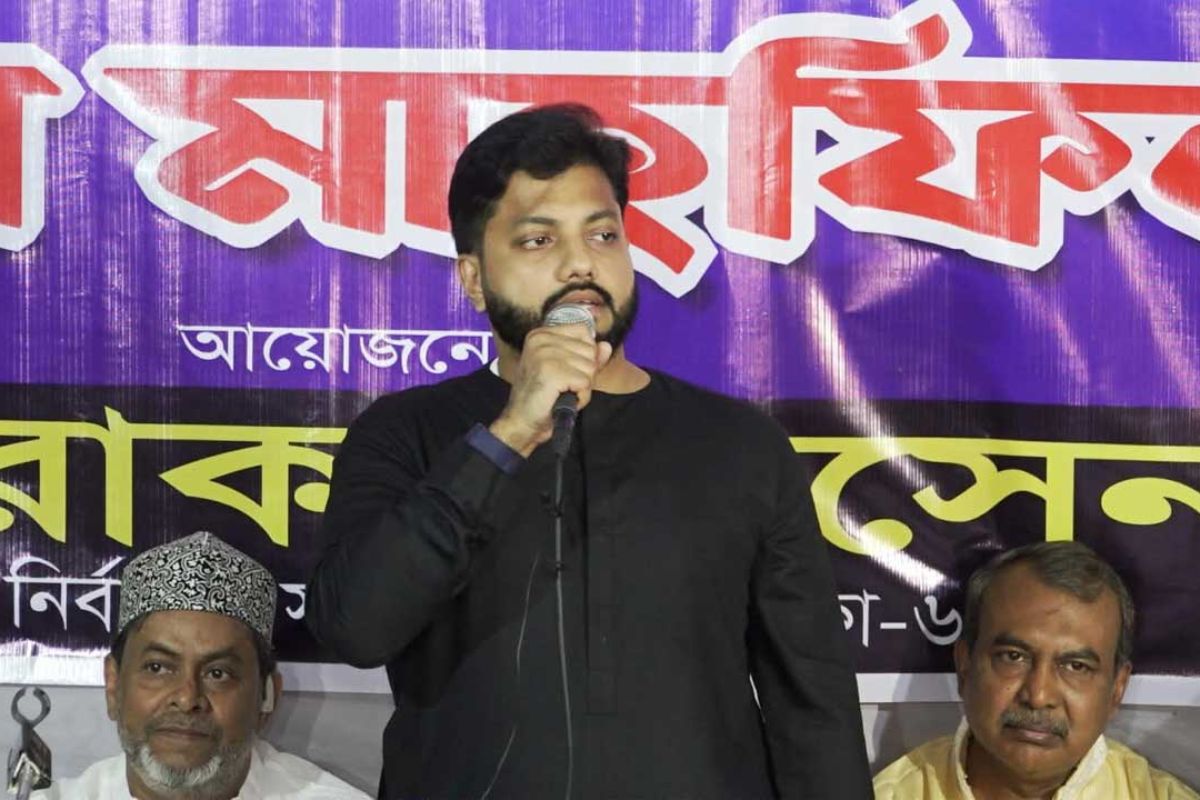 জনগণ যে দায়িত্ব দিয়েছে তা ‘পবিত্র ইমানি দায়িত্ব’: ইশরাক হোসেন