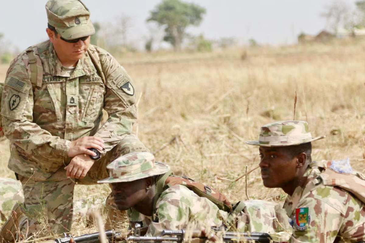 জঙ্গি দমনে নাইজেরিয়ায় সেনা পাঠালো যুক্তরাষ্ট্র
