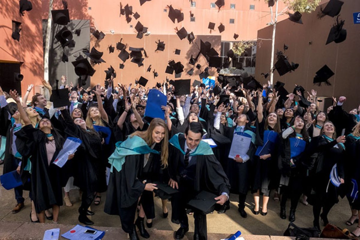 অস্ট্রেলিয়ায় স্কলারশিপে স্নাতকোত্তর ও পিএইচডির সুযোগ, জানুন বিস্তারিত