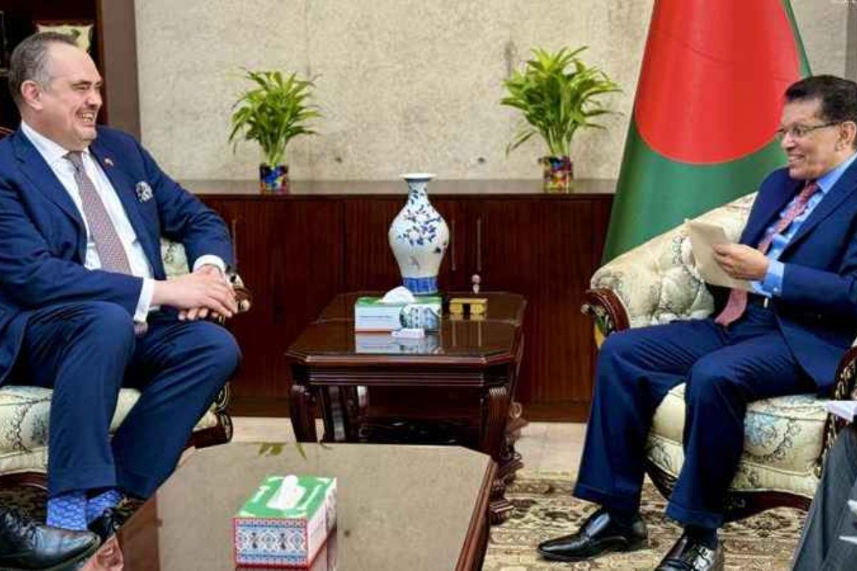 বাংলাদেশের সাথে বন্ধুত্ব আরও সুদৃঢ় করতে চায় ওয়াশিংটন