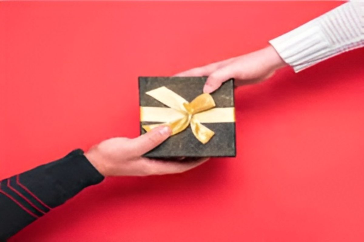 ৪.৬৩ লাখ শেয়ার উপহার দিতে চান উদ্যোক্তা পরিচালক