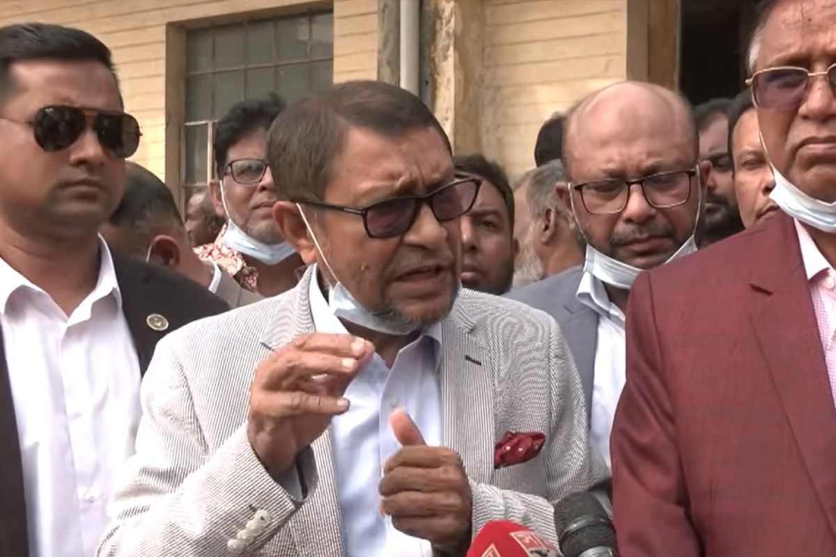 জল ও স্থলপথে মশক নিধন অভিযানের ঘোষণা স্বাস্থ্যমন্ত্রীর