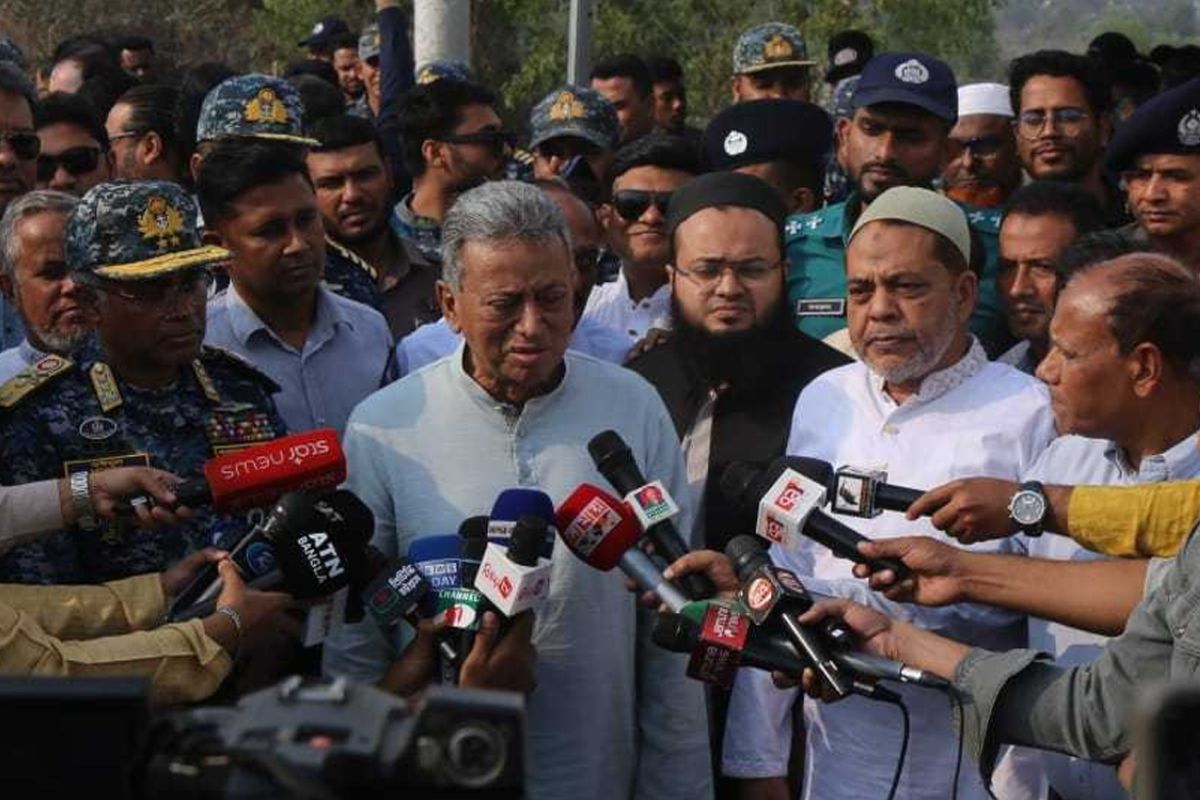 অর্থনীতি পুনরুদ্ধারে ট্যাক্স বাড়িয়ে বিনিয়োগ বাড়ানোর বার্তা মন্ত্রীর