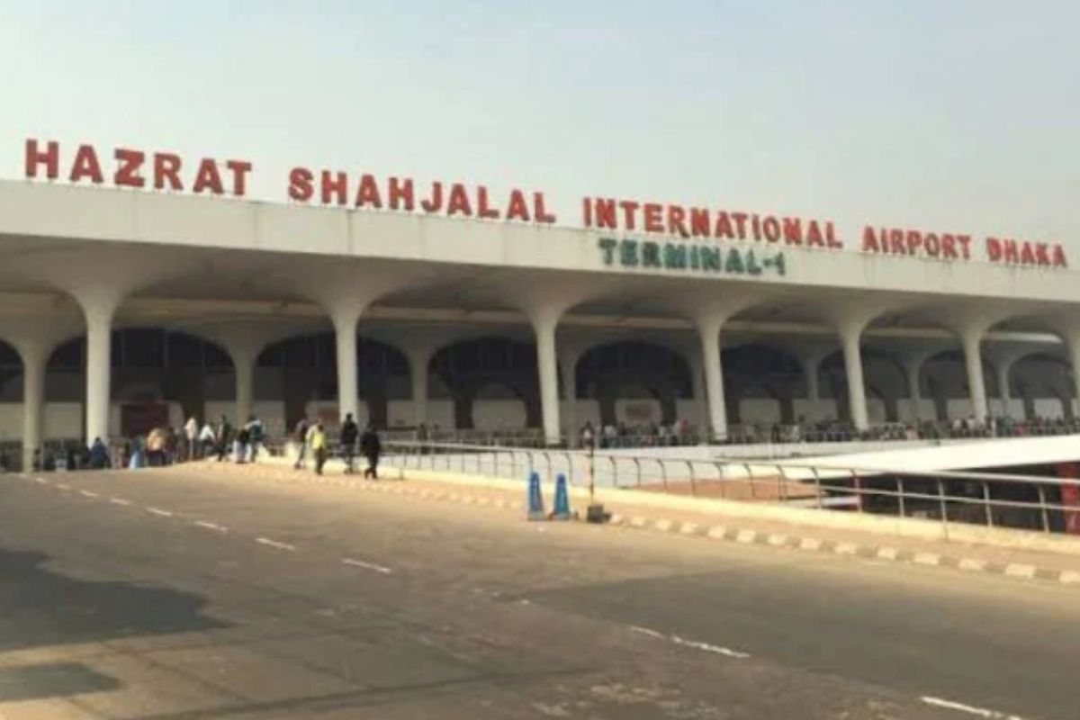 আকাশপথে চরম আতঙ্ক; মধ্যপ্রাচ্যের সব রুটে ফ্লাইট স্থগিত করল ঢাকা