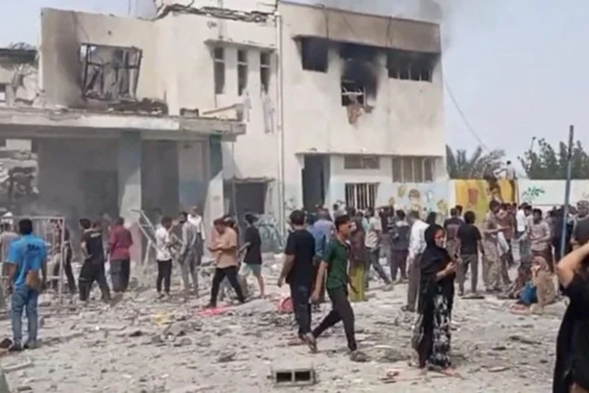 ইরানে স্কুলে ভয়াবহ ক্ষেপণাস্ত্র হামলা; নিহতের সংখ্যা বেড়ে ১০৮