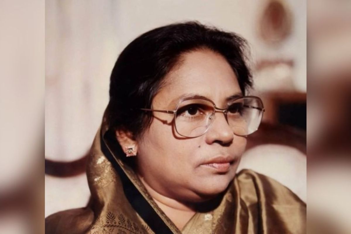 একুশে পদকপ্রাপ্ত বরেণ্য কবি জাহানারা আরজু আর নেই