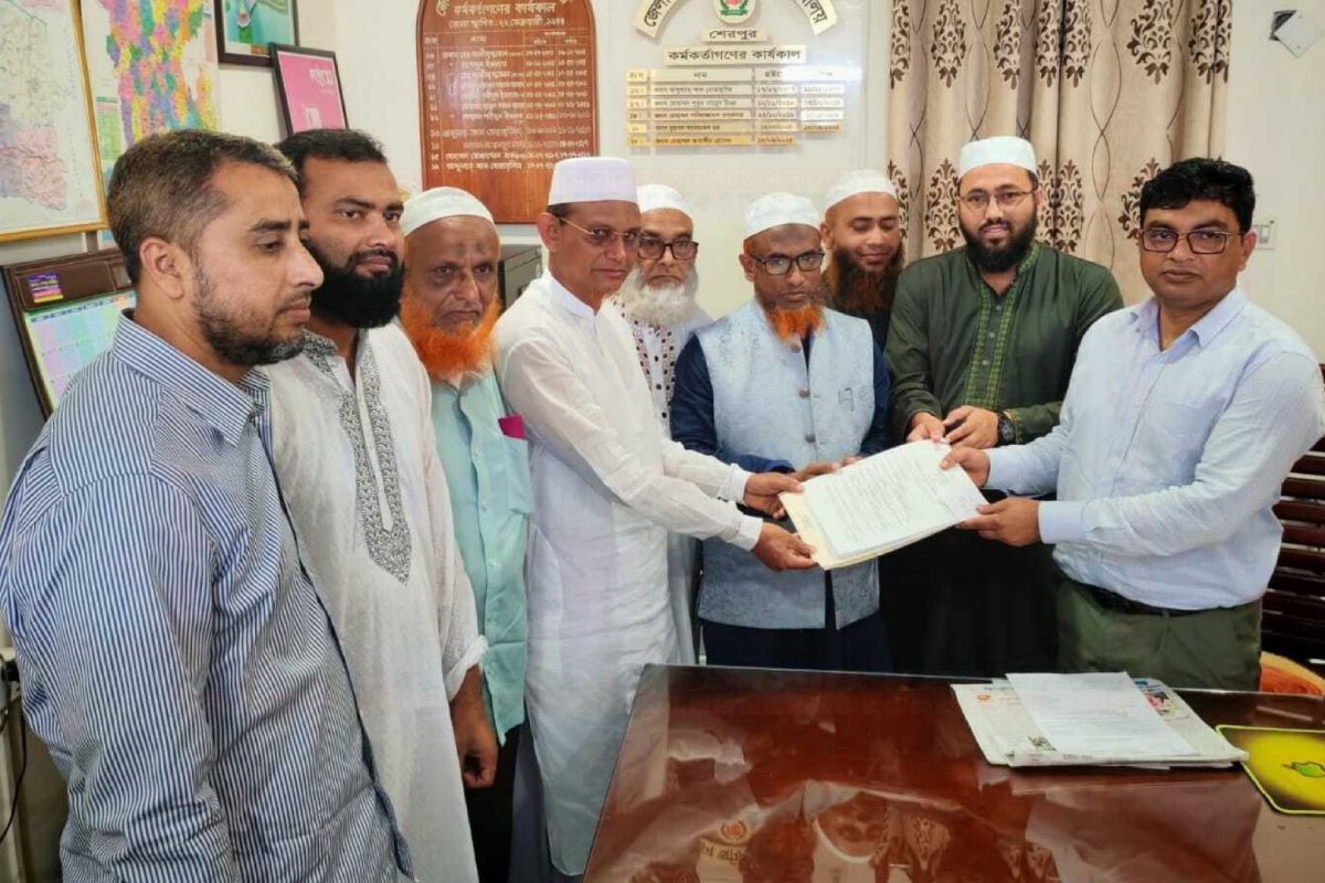 শেরপুর-৩ উপনির্বাচন: মনোনয়নপত্র জমা দিলেন ৫ প্রার্থী
