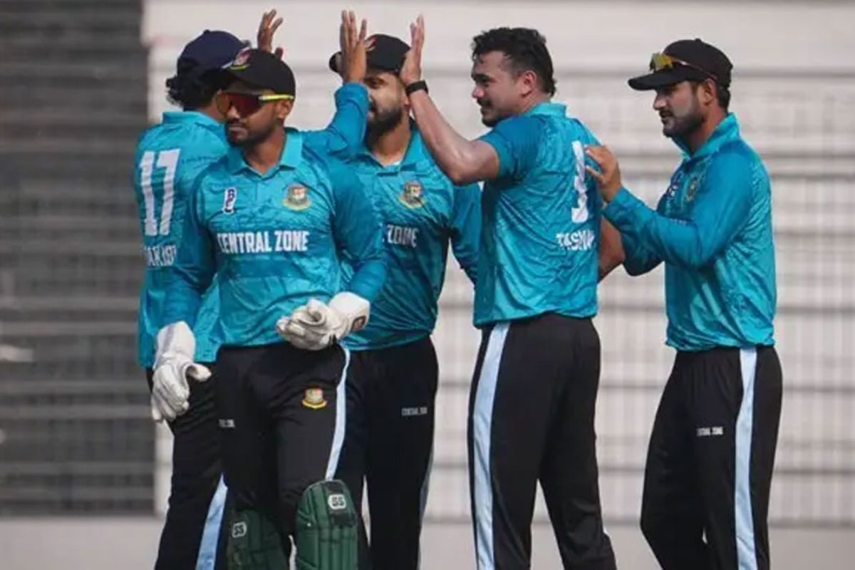 নাঈম-সাইফের ব্যাটে চড়ে বিসিএল শিরোপা জিতল সেন্ট্রাল জোন