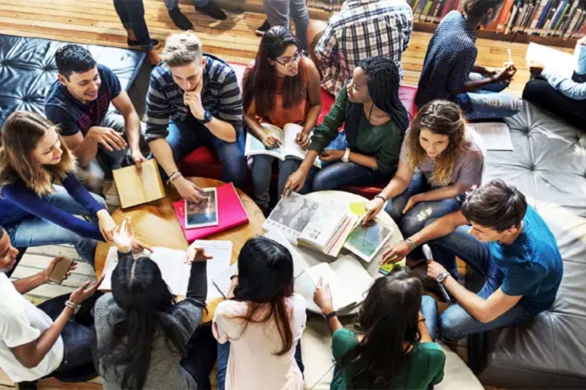 পড়াশোনা প্রায় ফ্রি: বিদেশের মাটিতে সাশ্রয়ী উচ্চশিক্ষার সেরা ১১ দেশ