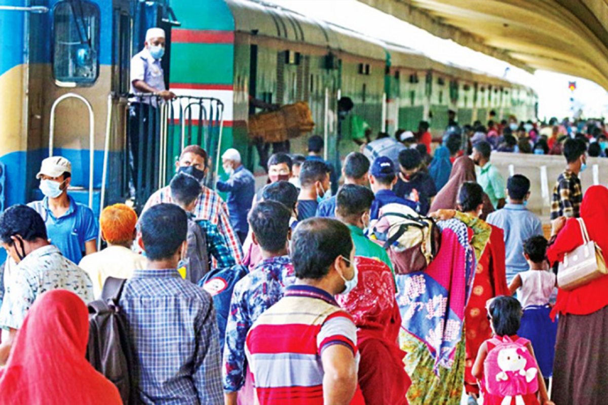 ঈদে টানা ছুটির পথে সরকারি কর্মচারীরা