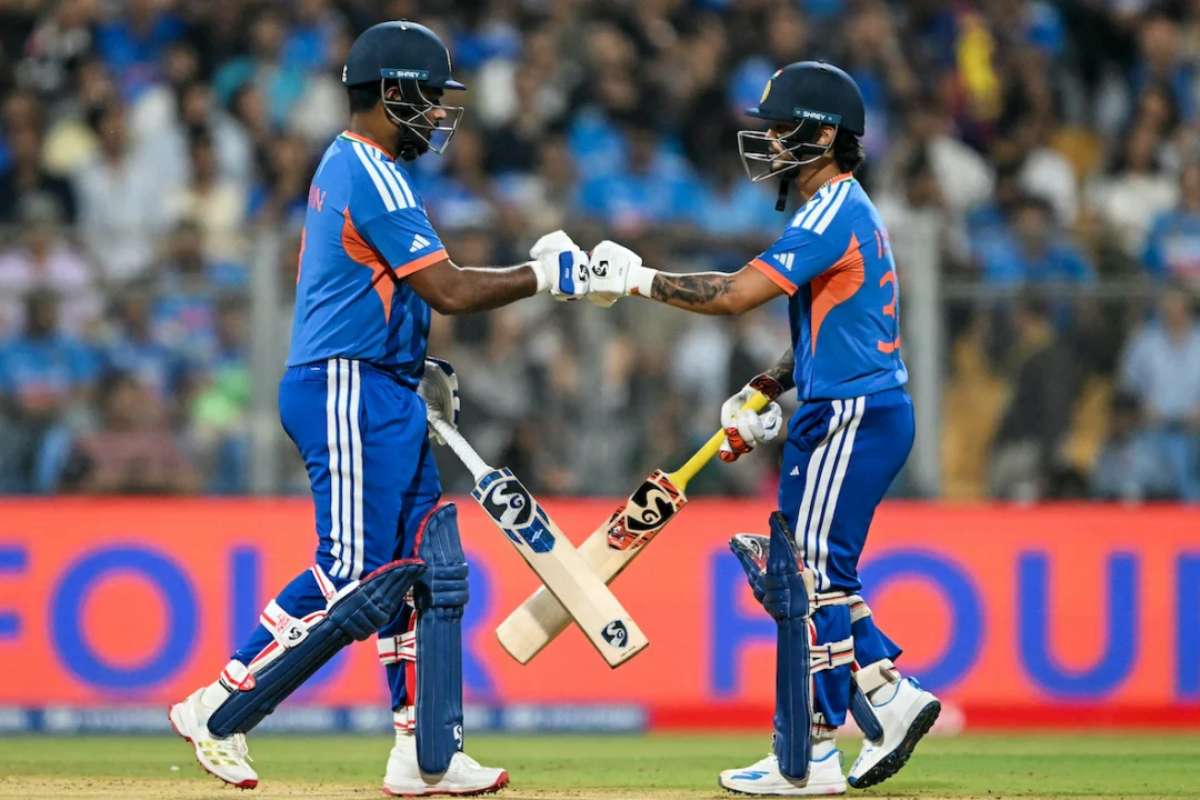 স্যামসনের বিধ্বংসী ইনিংসে সেমিফাইনালে ভারতের বড় সংগ্রহ