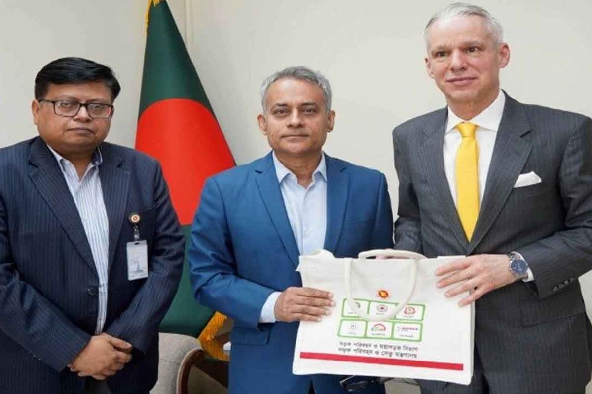 বাংলাদেশের বন্দর ও অবকাঠামো খাতে বিনিয়োগে আগ্রহী সুইজারল্যান্ড