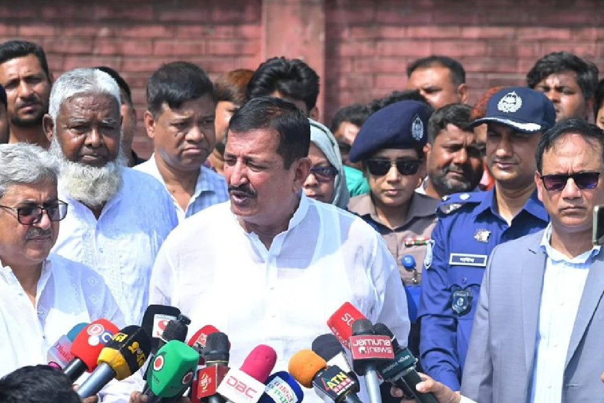 প্রতি শনিবার সারা দেশে চলবে পরিচ্ছন্নতা অভিযান: ভূমিমন্ত্রী