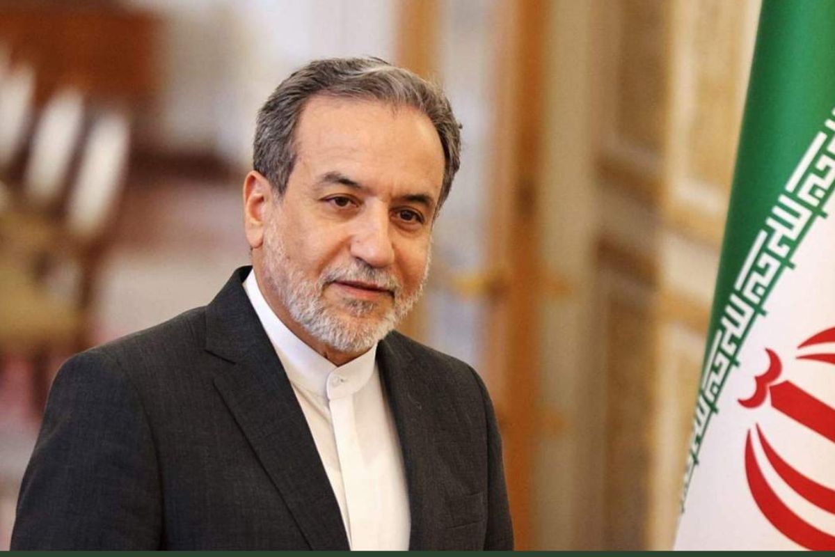 যুক্তরাষ্ট্র ও মিত্রদের ছাড়া সবার জন্য উন্মুক্ত হরমুজ প্রণালি