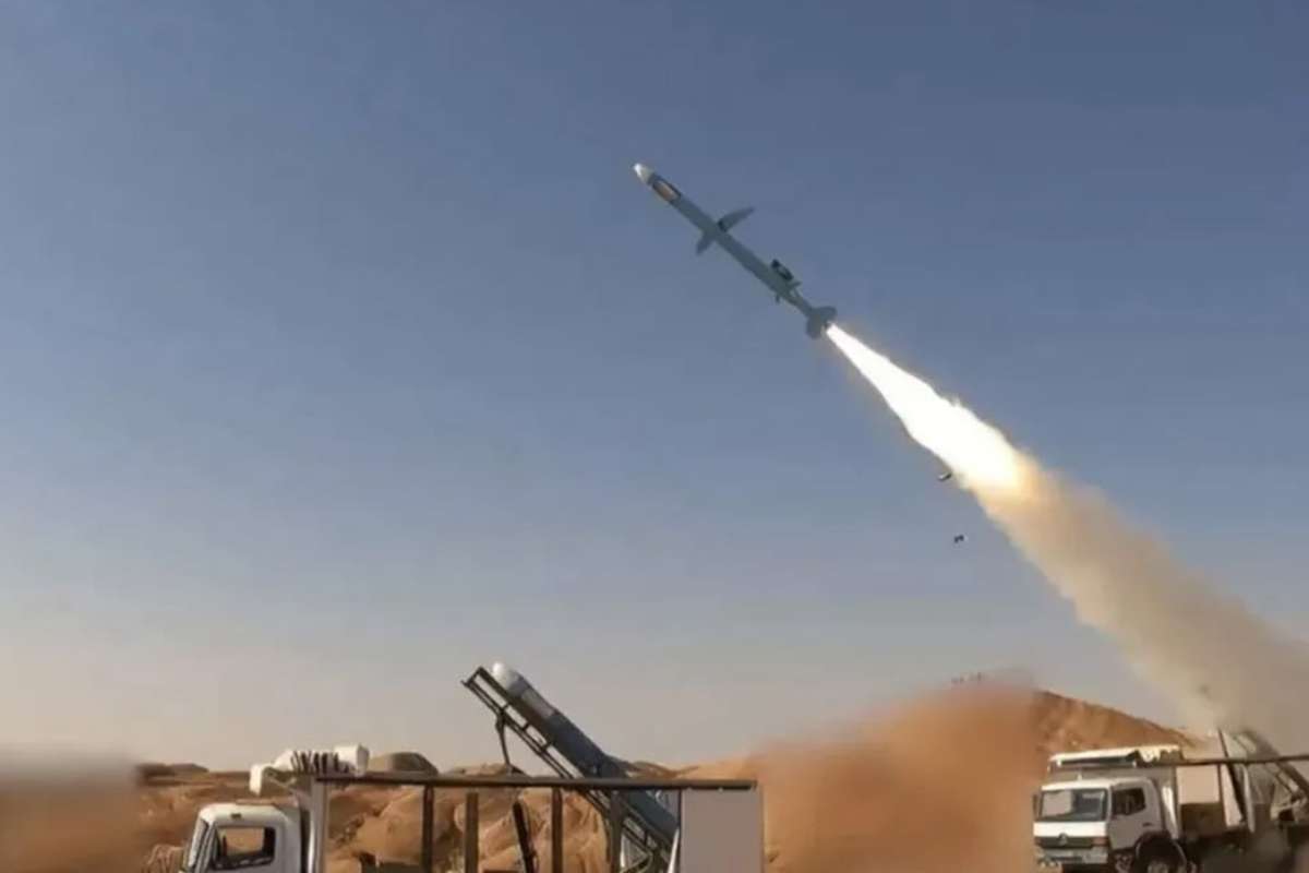 যুদ্ধবিধ্বস্ত ইরান থেকে দেশে ফিরবে শতাধিক বাংলাদেশি