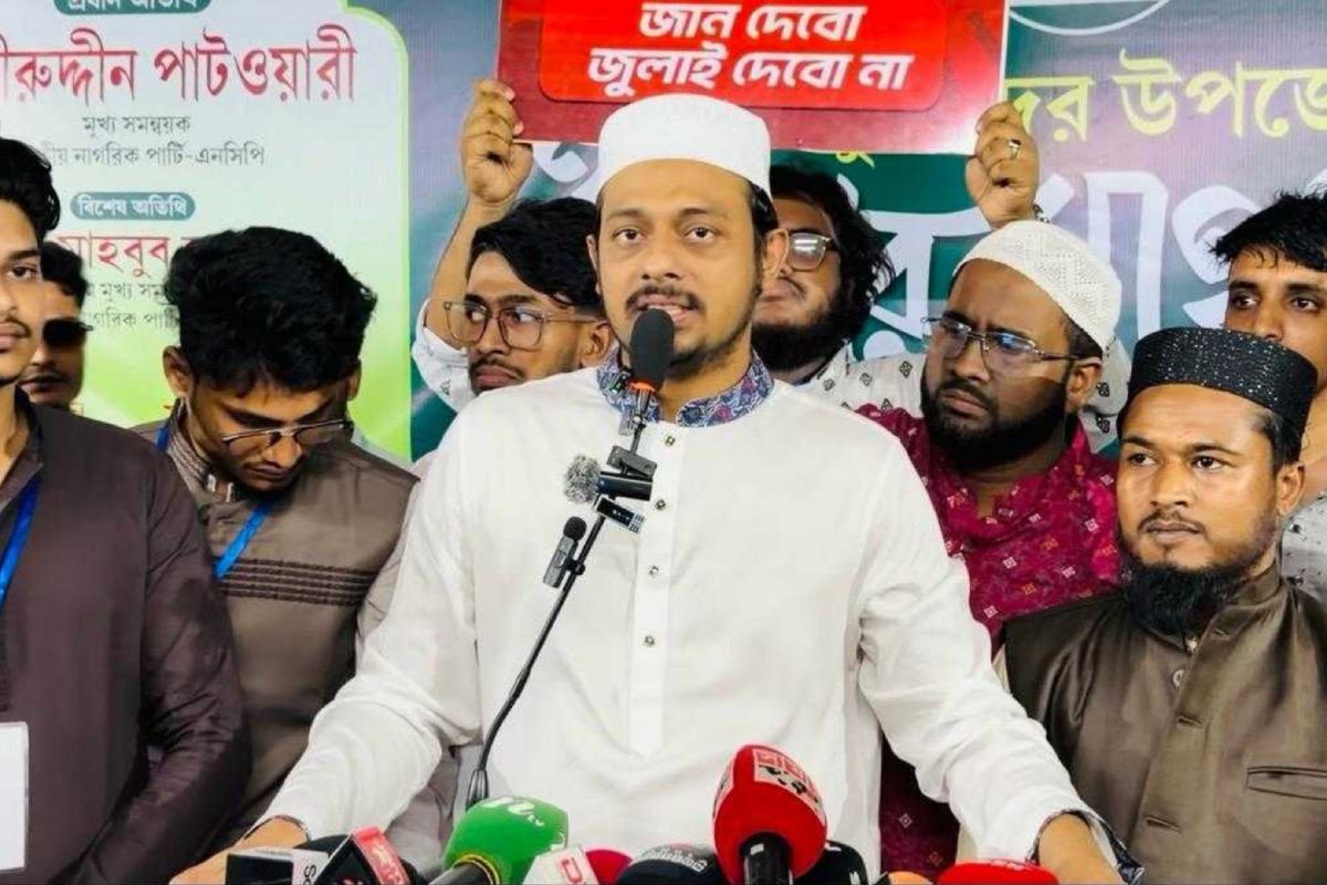 নদীর অস্তিত্ব রক্ষায় আমাদের খাল খনন করতে হবে: নাসীরুদ্দীন পাটওয়ারী