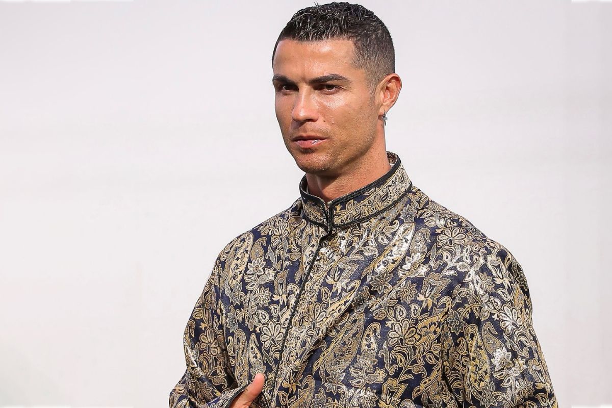 ঈদুল ফিতরে মুসলিম ভক্তদের রোনালদোর বিশেষ বার্তা