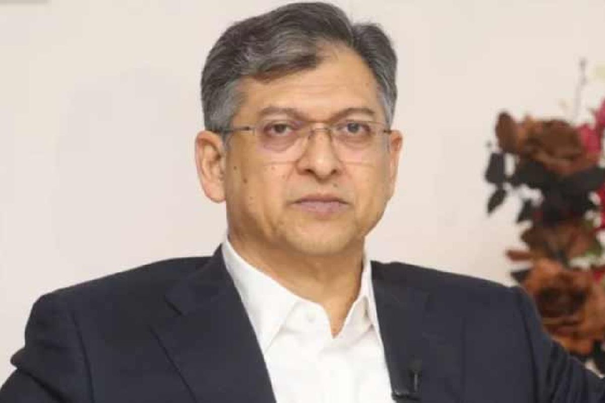 ঈদ শান্তি, সহমর্মিতা ও ভ্রাতৃত্ববোধের এক অনন্য শিক্ষা দেয়: স্বরাষ্ট্রমন্ত্রী